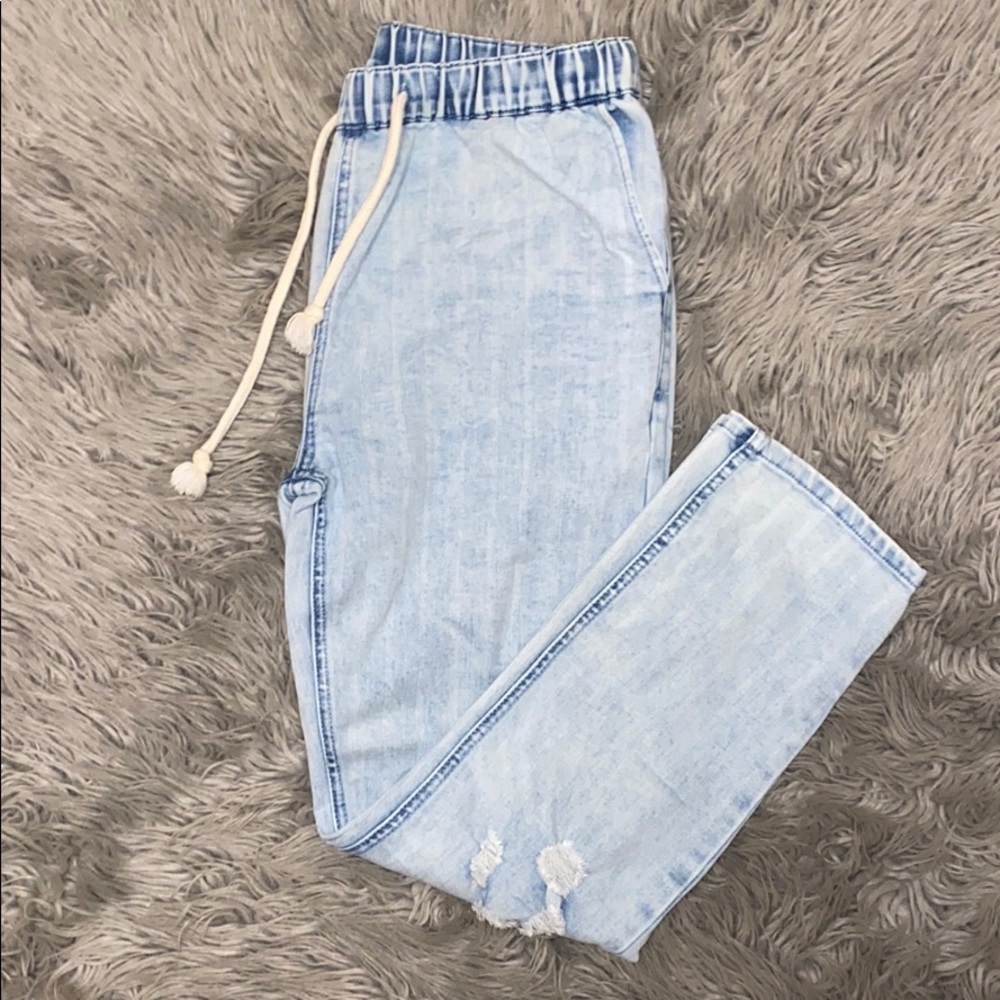 Easel Drawstring Ripped Jeans stretch waist size small